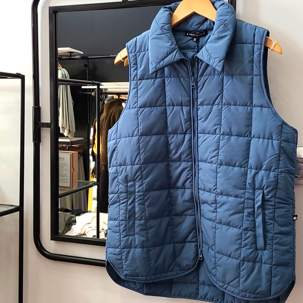 Thrive Societe Quilted Vest NWT